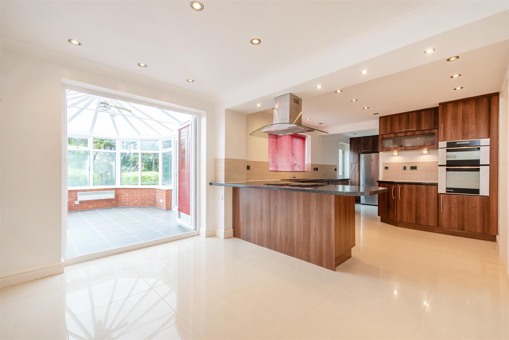 4 bed property in Thornfield, Preston